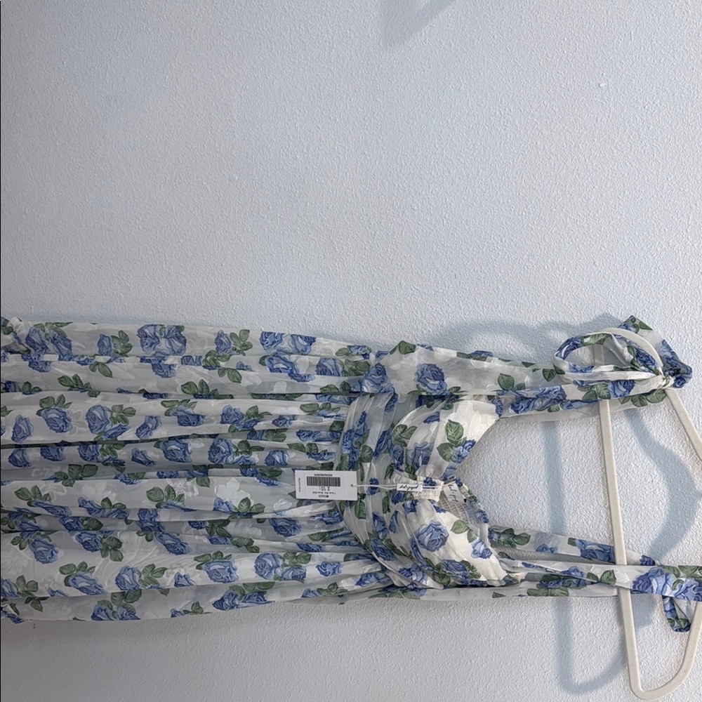 Petal & Pup Blue Floral Midi Dress - Picture 5 of 8